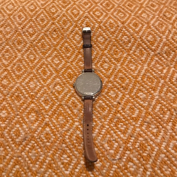 Brown Leather Fossil Watch - Picture 3 of 4
